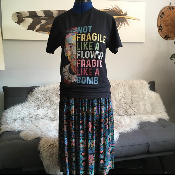 RBG Not Fragile like a flower tee shirt SZ S - Picture 3 of 9